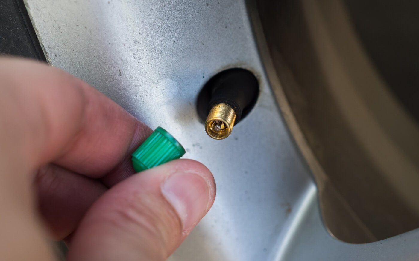 How to Add Air to Car Tires: Quick & Easy Guide